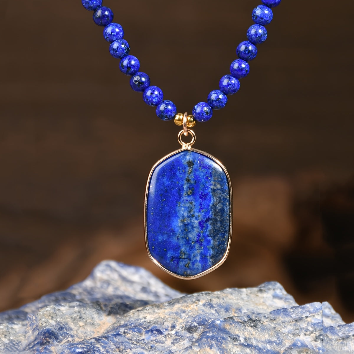 Bohemian Natural Lapis Lazuli Beaded Necklace with Teardrop Pendant – Elegant Boho Stone Necklace for Women