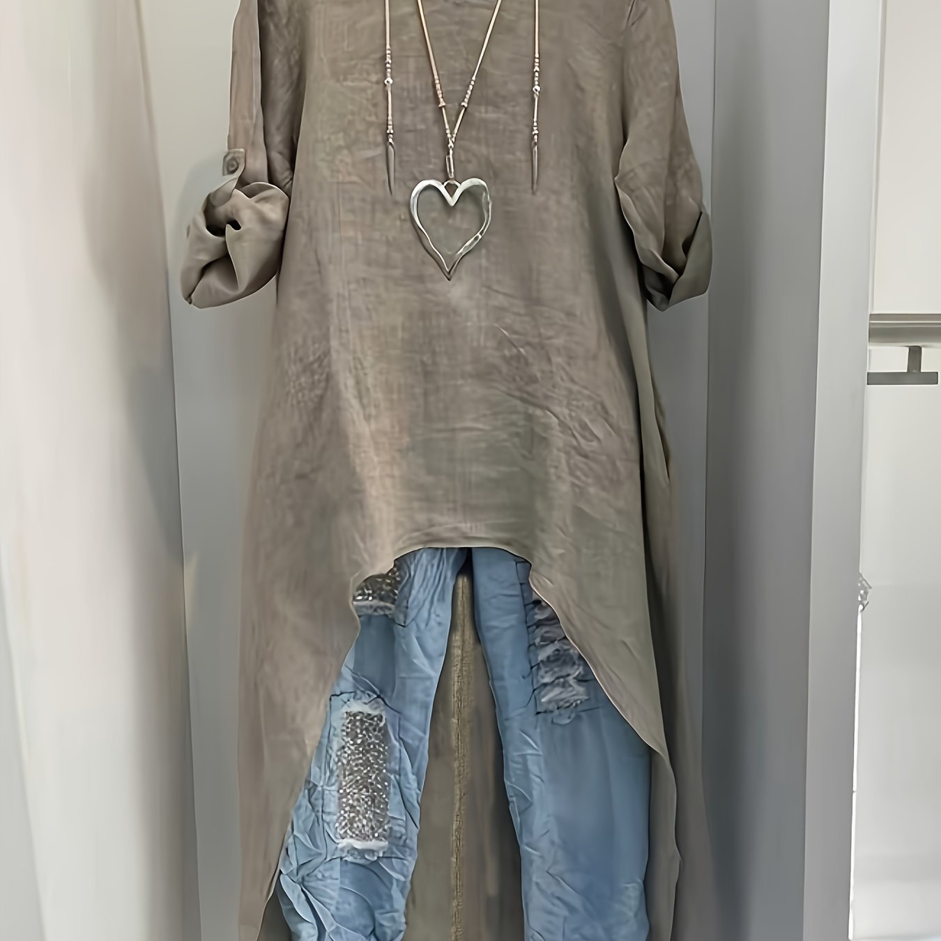 *Women’s Linen Asymmetrical Long Top – Loose Fit Vintage Tunic with Dipped Hem for Spring & Autumn