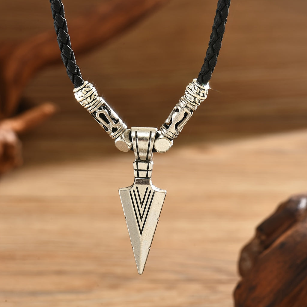 Men’s Trendy Arrow Pendant Necklace with PU Leather Cord – Stylish Alloy Arrow Necklace for Casual; Sports Style