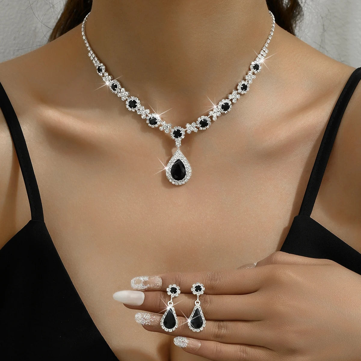 Women’s Crystal Teardrop Jewelry Set – 3-Piece Wedding Necklace; Earrings Set | Elegant Bridal; Evening Dress Accessories