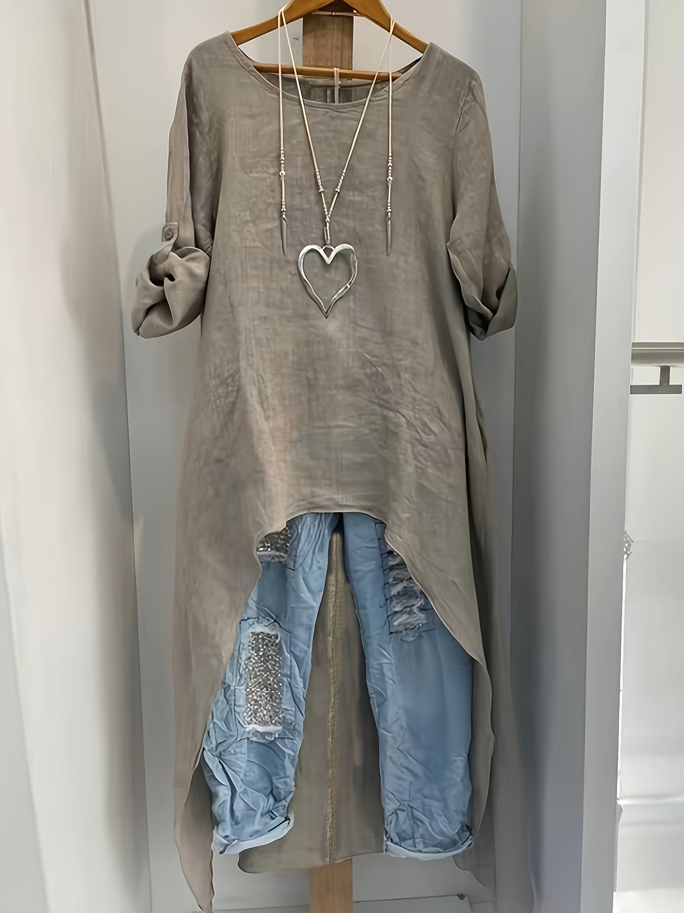 *Women’s Linen Asymmetrical Long Top – Loose Fit Vintage Tunic with Dipped Hem for Spring & Autumn